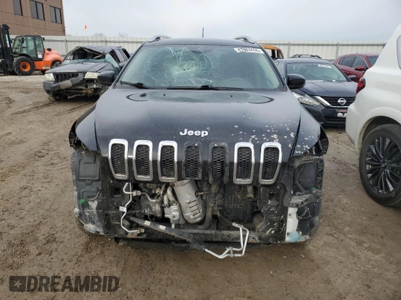 2017 Jeep Cherokee Latitude z VIN 1C4PJMCB9HW637493, wystawiony jako Copart lot #47824655 z przebiegiem 100 395 mil mil oraz Szkoda całkowita • Salvage title. Historia ofert i sprzedaży dostępna na DreamBid. Obrazek 5.