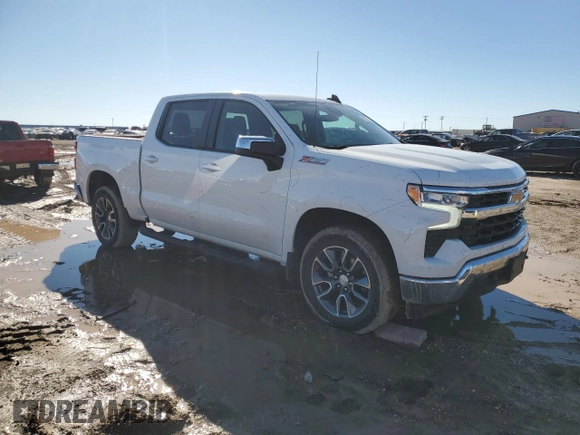 2023 Chevrolet Silverado 1500 LT with VIN 2GCUDDED9P1107846, listed as a Copart auction lot 79633744 with 33,157 mi miles and Salvage Title. Bid and sale history available at carsss.com. Image 4.