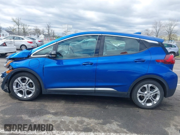 2021 Chevrolet Bolt EV LT z VIN 1G1FY6S08M4112443, wystawiony jako IAAI lot #42045018 z przebiegiem 38 920 mil mil oraz . Historia ofert i sprzedaży dostępna na DreamBid. Obrazek 14.