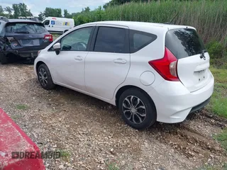 2017 Nissan Note SV с VIN 3N1CE2CP8HL368575, выставлен на аукционе IAAI как лот 42656334 с пробегом 232 095 миль миль и . История ставок и продаж доступна на DreamBid. Изображение 3.