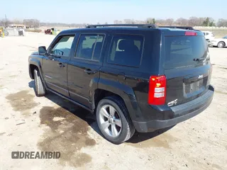 2016 Jeep Patriot High Altitude with VIN 1C4NJPFA0GD792326, listed as a IAAI auction lot 41792035 with 70,977 mi miles and . Bid and sale history available at carsss.com. Image 3.