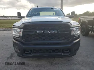 2022 Ram 3500 Tradesman with VIN 3C63R3CL5NG311301, listed as a Copart auction lot 80624294 with 117,406 mi miles and Salvage Title. Bid and sale history available at carsss.com. Image 5.