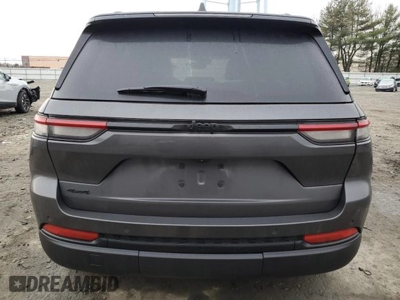 2024 Jeep Grand Cherokee Altitude with VIN 1C4RJHAG2RC715887, listed as a Copart auction lot 89330145 with 11,446 mi miles and Salvage title. Bid and sale history available at DreamBid. Image 6.