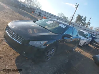 2011 Nissan Maxima 3.5 SV with VIN 1N4AA5AP9BC810048, listed as a IAAI auction lot 41807043 with 239,209 mi miles. Bid and sale history available at carsss.com. Image 2.