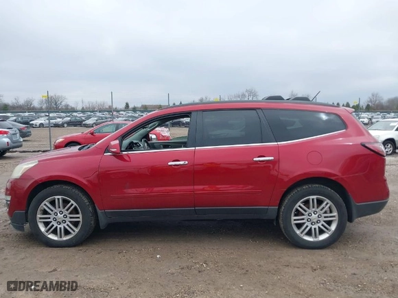 2014 Chevrolet Traverse LT with VIN 1GNKRGKDXEJ326811, listed as a IAAI auction lot 42006727 with 190,612 mi miles. Bid and sale history available at carsss.com. Image 14.