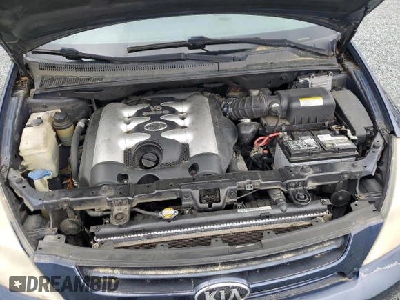 2006 Kia Sedona LX with VIN KNDMB233666045365, listed as a Copart auction lot 52853325 with 171,091 mi miles and Salvage Title. Bid and sale history available at carsss.com. Image 13.