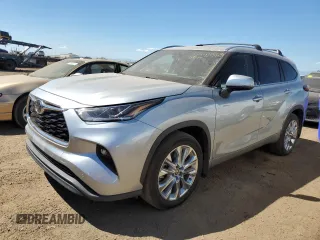 2021 Toyota Highlander Limited z VIN 5TDDZRBH3MS079939, wystawiony jako Copart lot #66224563 z przebiegiem 23 999 mil mil oraz Czysty tytuł • Clean title. Historia ofert i sprzedaży dostępna na DreamBid. Obrazek 1.