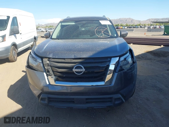 2024 Nissan Pathfinder SV z VIN 5N1DR3BA9RC276196, wystawiony jako IAAI lot #42761906 z przebiegiem 31 693 mil mil oraz . Historia ofert i sprzedaży dostępna na DreamBid. Obrazek 12.