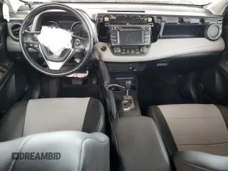 2018 Toyota RAV4 XLE with VIN JTMWFREV9JD131259, listed as a Copart auction lot 64748645 with 93,116 mi miles and Salvage title. Bid and sale history available at DreamBid. Image 8.
