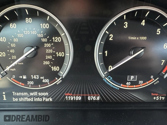 2015 BMW X5 xDrive35i with VIN 5UXKR0C57F0P14432, listed as a IAAI auction lot 42076389 with 119,109 mi miles. Bid and sale history available at carsss.com. Image 6.
