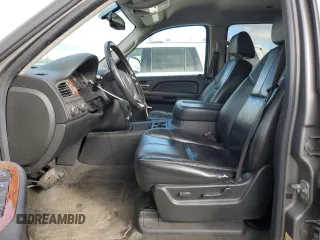 2007 GMC Yukon SLT with VIN 1GKFK13097J111371, listed as a Copart auction lot 75173914 with 223,500 mi miles and Salvage Title. Bid and sale history available at carsss.com. Image 7.