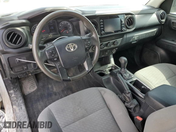 2020 Toyota Tacoma SR z VIN 5TFSX5EN4LX071140, wystawiony jako Copart lot #51860605 z przebiegiem 42 294 mil mil oraz Czysty tytuł • Clean title. Historia ofert i sprzedaży dostępna na DreamBid. Obrazek 8.