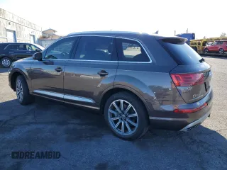 2017 Audi Q7 Prestige z VIN WA1VAAF7XHD054613, wystawiony jako Copart lot #49283225 z przebiegiem 132 181 mil mil oraz Szkoda całkowita • Salvage title. Historia ofert i sprzedaży dostępna na DreamBid. Obrazek 2.