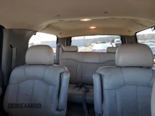2001 Chevrolet Suburban LT z VIN 3GNFK16T51G104094, wystawiony jako Copart lot #47495315 z przebiegiem 240 554 mil mil oraz Czysty tytuł • Clean title. Historia ofert i sprzedaży dostępna na DreamBid. Obrazek 10.