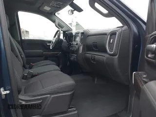 2019 Chevrolet Silverado 1500 LT with VIN 3GCUYDED0KG134986, listed as a IAAI auction lot 40829041 with Not Provided miles. Bid and sale history available at carsss.com. Image 5.