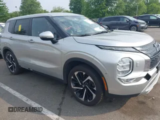 2022 Mitsubishi Outlander SE z VIN JA4J4UA86NZ030850, wystawiony jako IAAI lot #42488918 z przebiegiem 112 029 mil mil oraz . Historia ofert i sprzedaży dostępna na DreamBid. Obrazek 12.