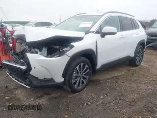 2023 Toyota Corolla Cross XLE с VIN 7MUDAAAG5PV062216, выставлен на аукционе IAAI как лот 40851564 с пробегом 21 120 миль миль и . История ставок и продаж доступна на DreamBid. Изображение 2.