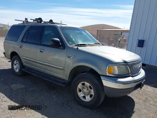 1999 Ford Expedition XLT z VIN 1FMPU18L3XLB91778, wystawiony jako IAAI lot #42266991 z przebiegiem Nie podano mil oraz . Historia ofert i sprzedaży dostępna na DreamBid. Obrazek 1.