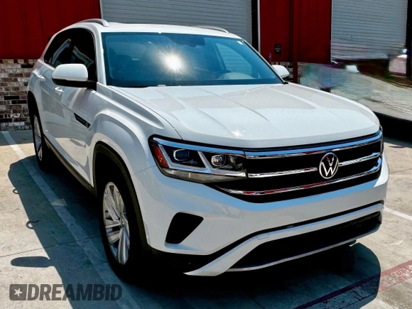 2021 Volkswagen Atlas SE with VIN 1V2KE2CA2MC222522, listed as a Copart auction lot 51698255 with 68,204 mi miles and Clean title. Bid and sale history available at DreamBid. Image 1.