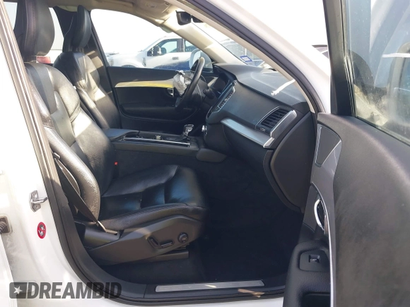 2016 Volvo XC90 Momentum with VIN YV4102XK4G1059299, listed as a IAAI auction lot 41749794 with 76,439 mi miles and . Bid and sale history available at DreamBid. Image 5.