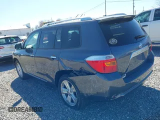 2010 Toyota Highlander Limited with VIN 5TDDK3EH4AS019886, listed as a IAAI auction lot 41846122 with 223,381 mi miles and . Bid and sale history available at DreamBid. Image 3.