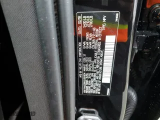 2018 Volvo XC60 Momentum with VIN YV4A22RK8J1091834, listed as a Copart auction lot 42685045 with 47,488 mi miles and Salvage Title. Bid and sale history available at carsss.com. Image 13.