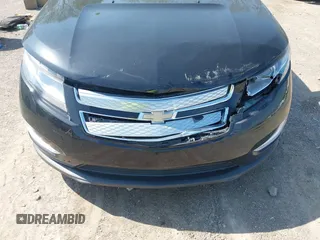 2014 Chevrolet Volt with VIN 1G1RD6E41EU152548, listed as a IAAI auction lot 42008887 with 124,664 mi miles and . Bid and sale history available at carsss.com. Image 6.