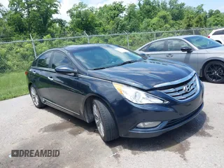 2012 Hyundai Sonata Limited z VIN 5NPEC4AB3CH414658, wystawiony jako IAAI lot #42373247 z przebiegiem 227 072 mil mil oraz . Historia ofert i sprzedaży dostępna na DreamBid. Obrazek 1.