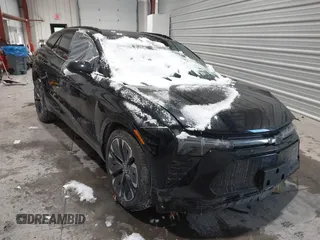 2024 Chevrolet Blazer EV eAWD RS z VIN 3GNKDCRJ9RS171871, wystawiony jako IAAI lot #41325892 z przebiegiem 3327 mil mil oraz . Historia ofert i sprzedaży dostępna na DreamBid. Obrazek 1.