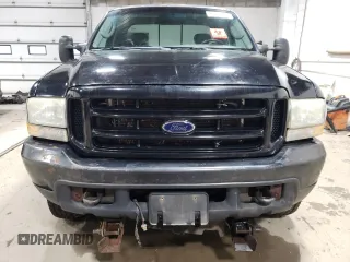 2003 Ford Super Duty F-250 XL with VIN 1FTNX21L73EA47023, listed as a Copart auction lot 81932114 with Not Provided miles and Salvage Title. Bid and sale history available at carsss.com. Image 5.