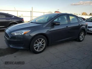 2017 Ford Focus SE z VIN 1FADP3F25HL331714, wystawiony jako Copart lot #77389764 z przebiegiem 49 953 mil mil oraz Szkoda całkowita • Salvage title. Historia ofert i sprzedaży dostępna na DreamBid. Obrazek 1.