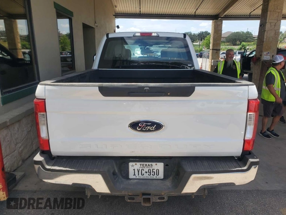 2019 Ford F-250 XL z VIN 1FT7W2BT4KEG48172, wystawiony jako IAAI lot #42556049 z przebiegiem 89 463 mil mil oraz . Historia ofert i sprzedaży dostępna na DreamBid. Obrazek 21.