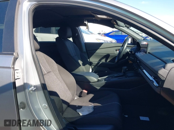 2023 Honda Accord Sport z VIN 1HGCY2F56PA029299, wystawiony jako IAAI lot #41442956 z przebiegiem 38 464 mil mil oraz . Historia ofert i sprzedaży dostępna na DreamBid. Obrazek 5.