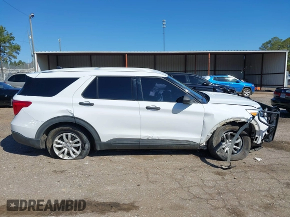 2021 Ford Explorer z VIN 1FMSK7BH7MGB22930, wystawiony jako IAAI lot #41647017 z przebiegiem 111 316 mil mil oraz . Historia ofert i sprzedaży dostępna na DreamBid. Obrazek 13.