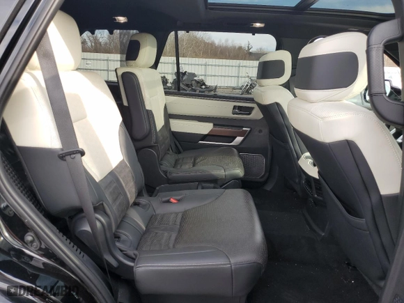 2023 Toyota Sequoia SR5 with VIN 7SVAAABA8PX018069, listed as a Copart auction lot 45392585 with 19,514 mi miles and Salvage Title. Bid and sale history available at carsss.com. Image 11.