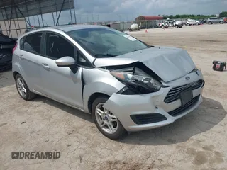 2019 Ford Fiesta SE с VIN 3FADP4EJ6KM121269, выставлен на аукционе IAAI как лот 42413051 с пробегом 52 952 миль миль и . История ставок и продаж доступна на DreamBid. Изображение 1.