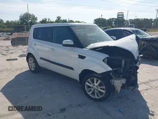 2012 Kia Soul + with VIN KNDJT2A66C7446935, listed as a IAAI auction lot 42093428 with 122,917 mi miles and . Bid and sale history available at DreamBid. Image 1.