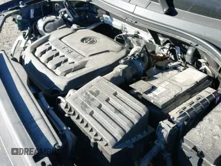 2024 Volkswagen Tiguan SE с VIN 3VVMB7AX4RM108794, выставлен на аукционе IAAI как лот 41211318 с пробегом 954 миль миль и . История ставок и продаж доступна на DreamBid. Изображение 19.