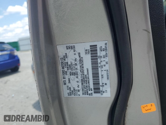 2006 Mercury Mountaineer z VIN 4M2EU46E26UJ00441, wystawiony jako Copart lot #56281865 z przebiegiem 188 462 mil mil oraz Tytuł czysty. Historia ofert i sprzedaży dostępna na DreamBid. Obrazek 13.