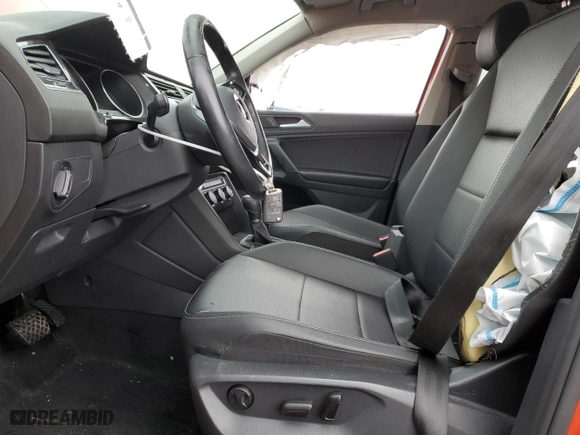 2019 Volkswagen Tiguan SE with VIN 3VV2B7AX8KM152231, listed as a Copart auction lot 52824585 with 43,410 mi miles and Salvage Title. Bid and sale history available at carsss.com. Image 7.