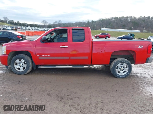 2009 Chevrolet Silverado 1500 LT with VIN 1GCEK29J09Z228449, listed as a IAAI auction lot 41823083 with 145,109 mi miles. Bid and sale history available at carsss.com. Image 14.