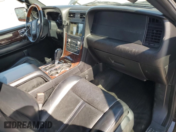 2017 Lincoln Navigator Select with VIN 5LMJJ3JT2HEL04577, listed as a Copart auction lot 61502645 with 42,982 mi miles and Salvage title. Bid and sale history available at DreamBid. Image 8.