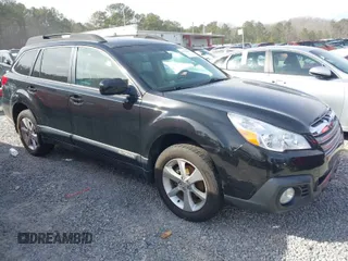 2014 Subaru Outback 2.5i Limited with VIN 4S4BRBLC7E3324791, listed as a IAAI auction lot 41596449 with 156,121 mi miles. Bid and sale history available at carsss.com. Image 1.