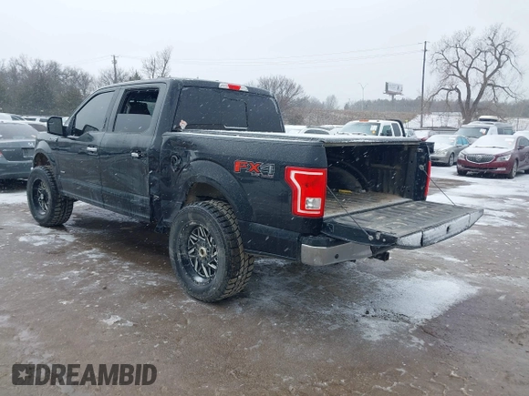 2016 Ford F-150 XLT with VIN 1FTEW1EPXGFA82102, listed as a IAAI auction lot 41560313 with 152,809 mi miles. Bid and sale history available at carsss.com. Image 3.