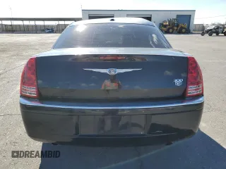 2009 Chrysler 300 with VIN 2C3KA63T69H626101, listed as a Copart auction lot 70259914 with 172,078 mi miles and Salvage Title. Bid and sale history available at carsss.com. Image 6.