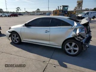 2004 Toyota Solara SE with VIN 4T1CE38P54U854252, listed as a Copart auction lot 69898674 with 185,557 mi miles and Salvage Title. Bid and sale history available at DreamBid. Image 2.