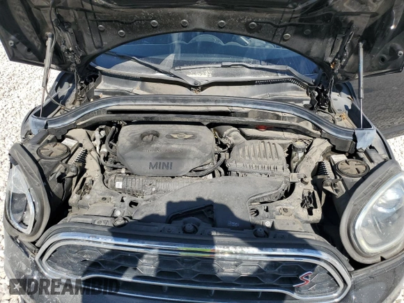 2018 MINI Countryman Cooper S with VIN WMZYT3C35J3E93209, listed as a Copart auction lot 72223584 with 88,070 mi miles and Salvage Title. Bid and sale history available at carsss.com. Image 12.