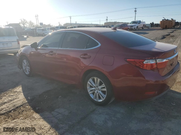 2013 Lexus ES 350 4dr Sdn with VIN JTHBK1GG4D2024564, listed as a Copart auction lot 46832465 with 137,607 mi miles and Salvage Title. Bid and sale history available at carsss.com. Image 2.