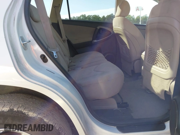 2008 Toyota RAV4 Ltd with VIN JTMZK31V385022828, listed as a IAAI auction lot 41577387 with 193,421 mi miles. Bid and sale history available at carsss.com. Image 8.