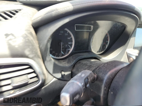 2018 Infiniti QX30 Premium with VIN SJKCH5CP9JA053929, listed as a Copart auction lot 64396905 with Not provided miles and Salvage title. Bid and sale history available at DreamBid. Image 9.